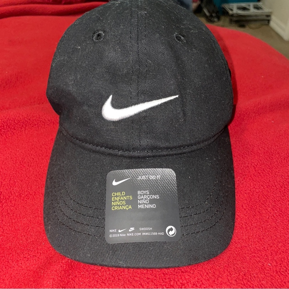 Toddler/ Infant Baby Nike Swoosh Cap Adjustable Hat Black/white